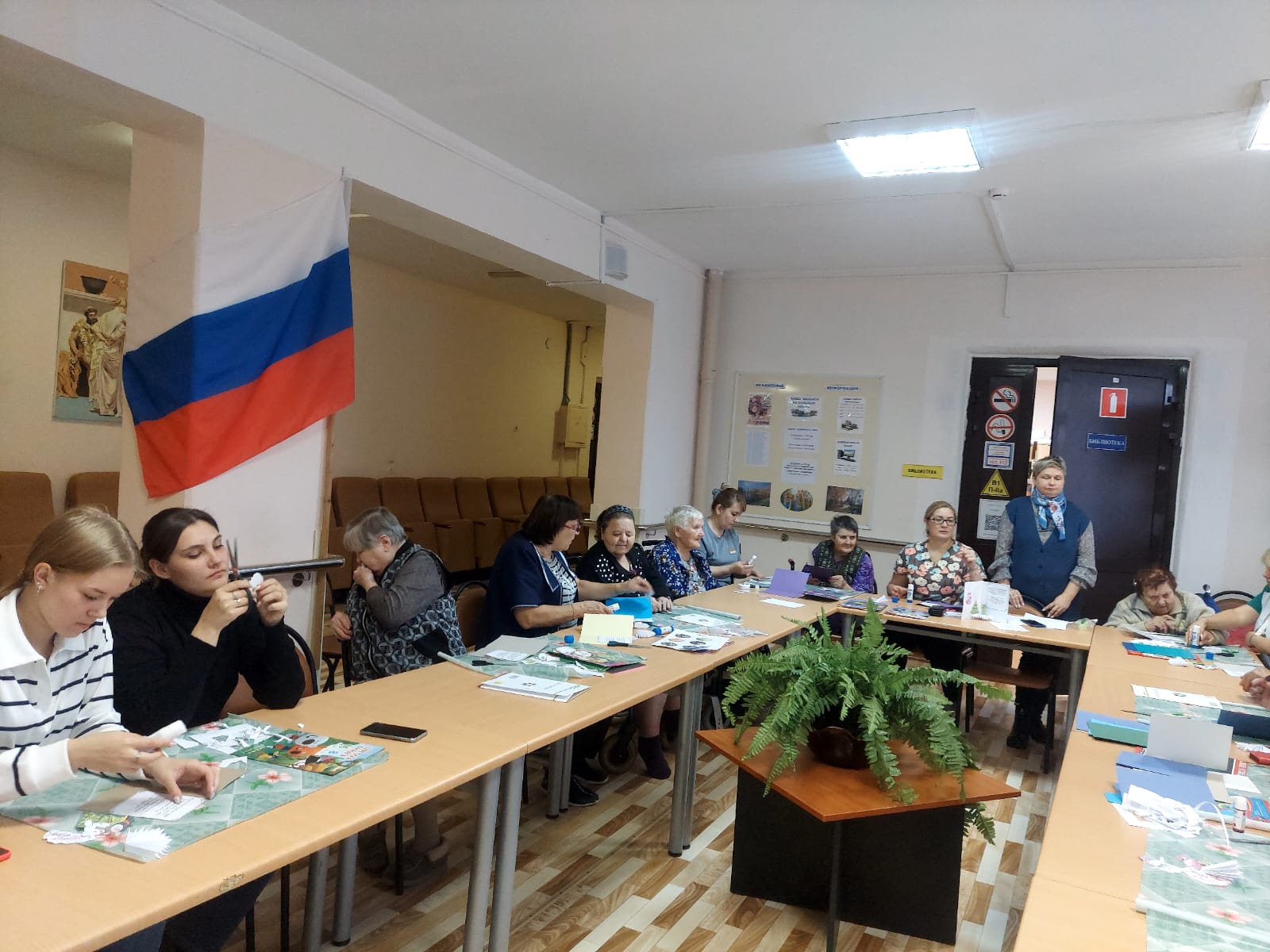 Мастер-класс по изготовлению новогодних открыток
itemprop=